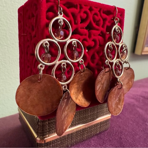 ⚜️3 for $30⚜️Vintage Polished Shell Dangle Earrings Copper Tone Silver Fish Hook - Picture 5 of 9